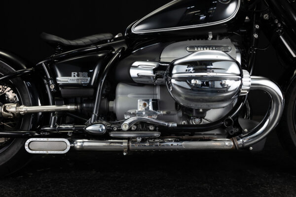 BMW R18 : BL Original Exhaust / Neo-Oval Style - Image (3)