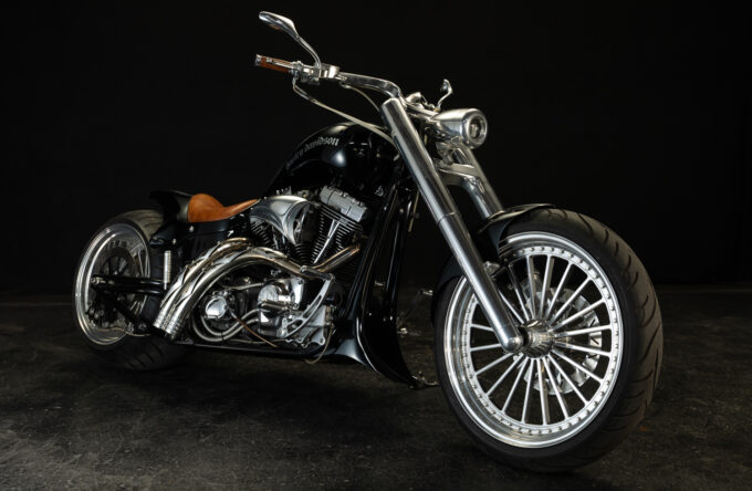 [ FOR SALE ] : TC 2004 FXSTD 330 Wide Tire Custom