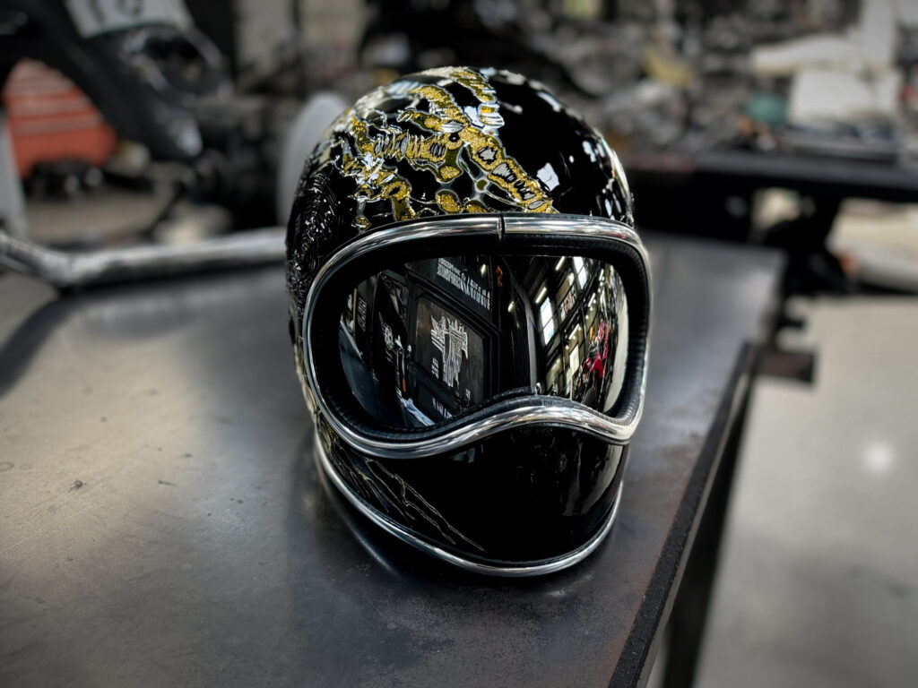 UNDULATION The Helmet #04