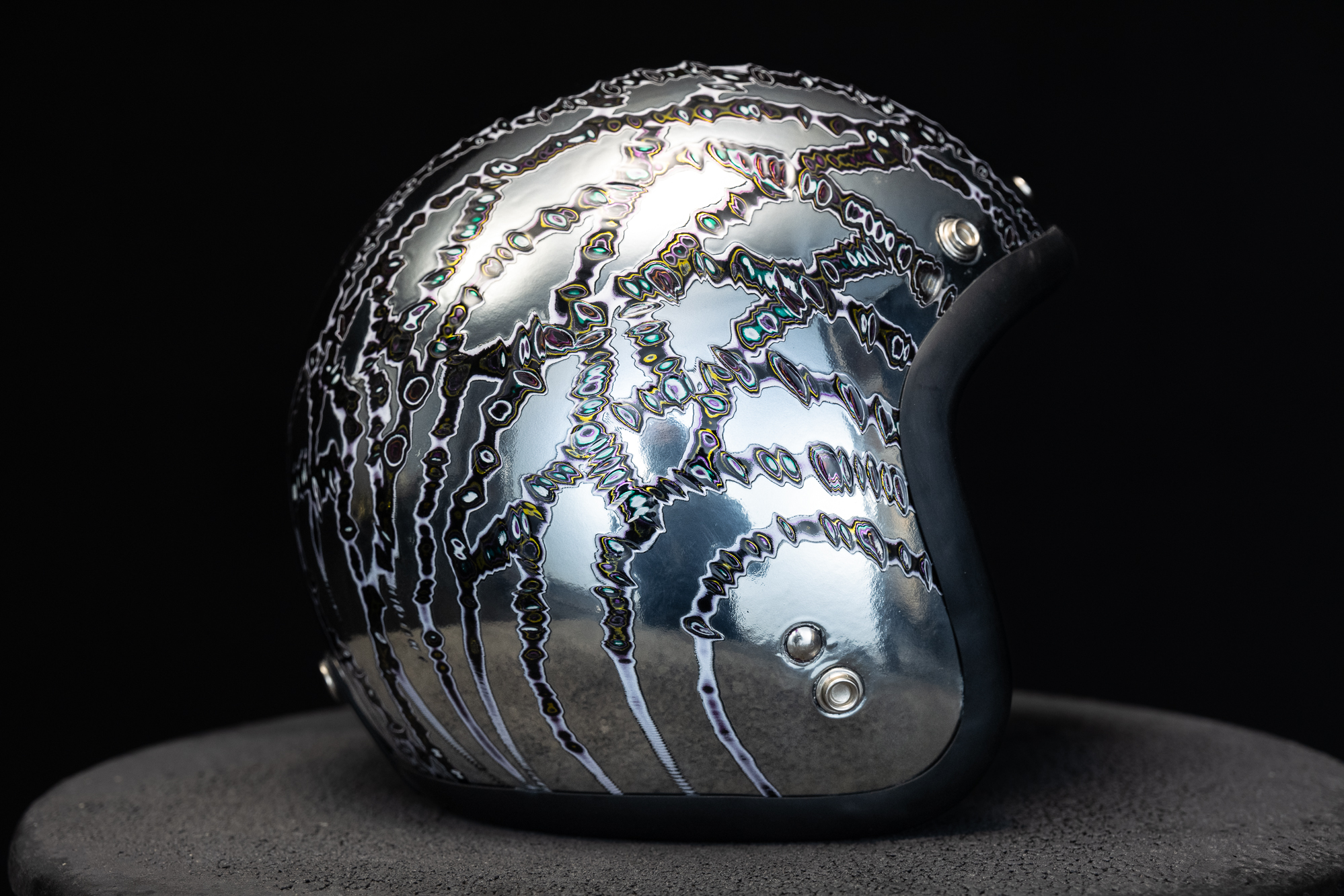 UNDULATION : Motorcycle HELMET #07 | BADLAND BLACK