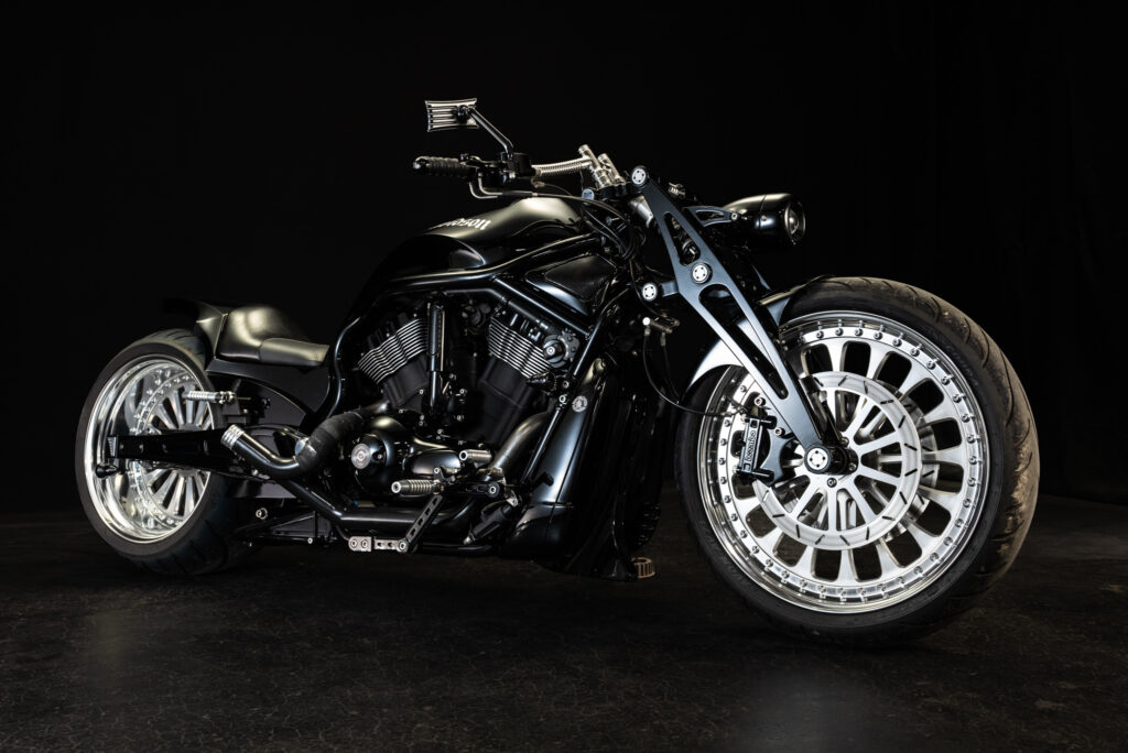 [ BL Collectors Edition ] : 2010 VRSCDX 300 Wide Tire Full Custom